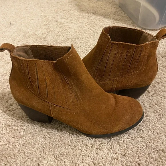 Brown Ankle Booties - Picture 1 of 4